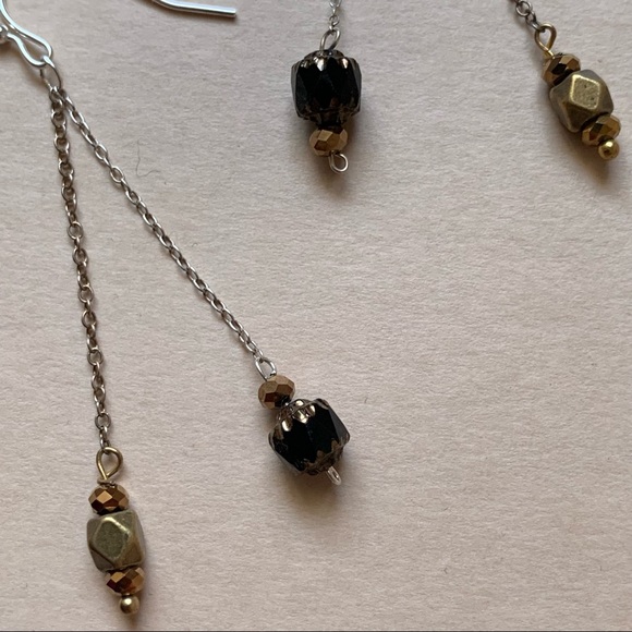 Lovely Star Vtg Cathedral Drop Earrings - Picture 5 of 11